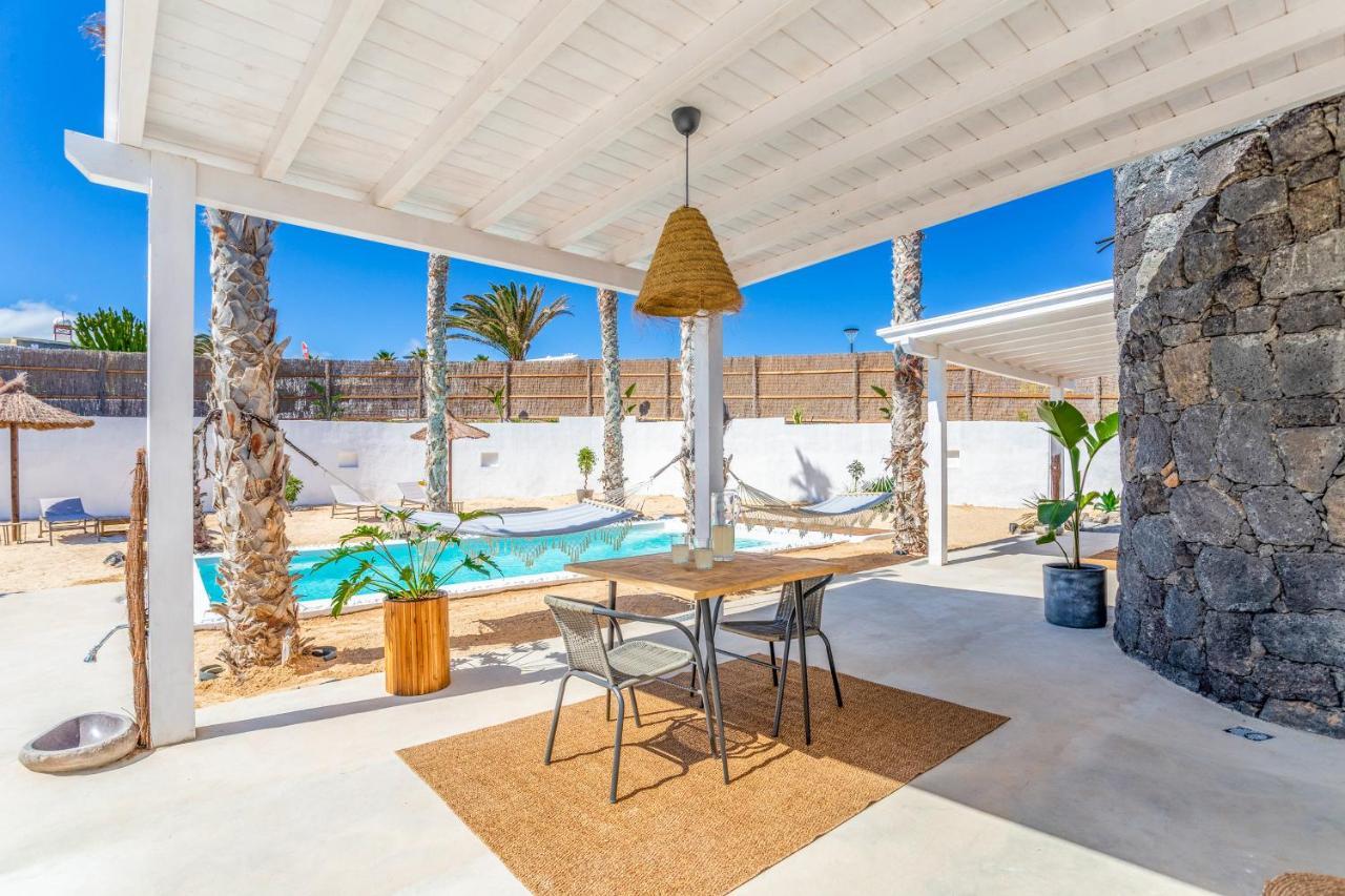 Boutique Beach Villa By Lanzarote Retreats - Private Pool - 1 Min Walk To Sea Pool Charco del Palo Buitenkant foto