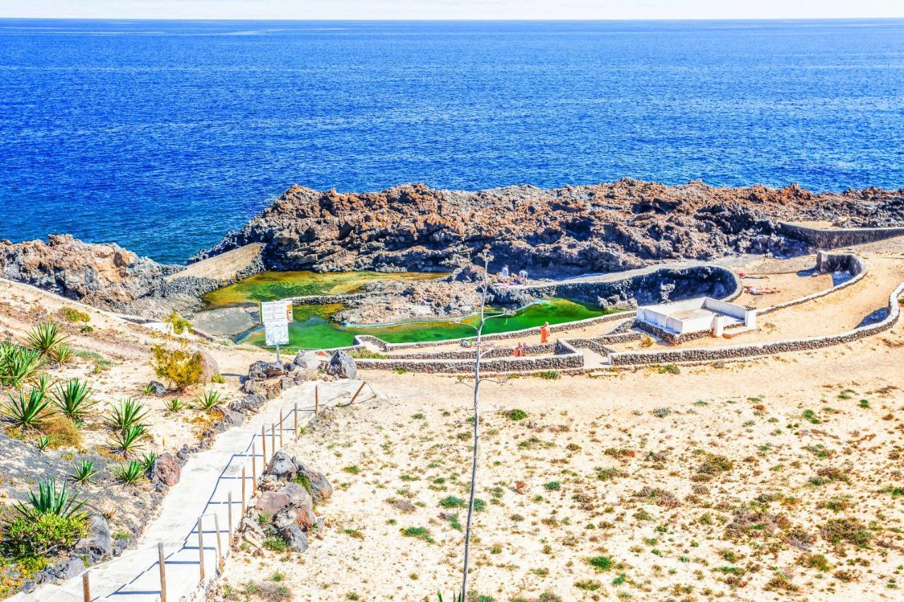 Boutique Beach Villa By Lanzarote Retreats - Private Pool - 1 Min Walk To Sea Pool Charco del Palo Buitenkant foto
