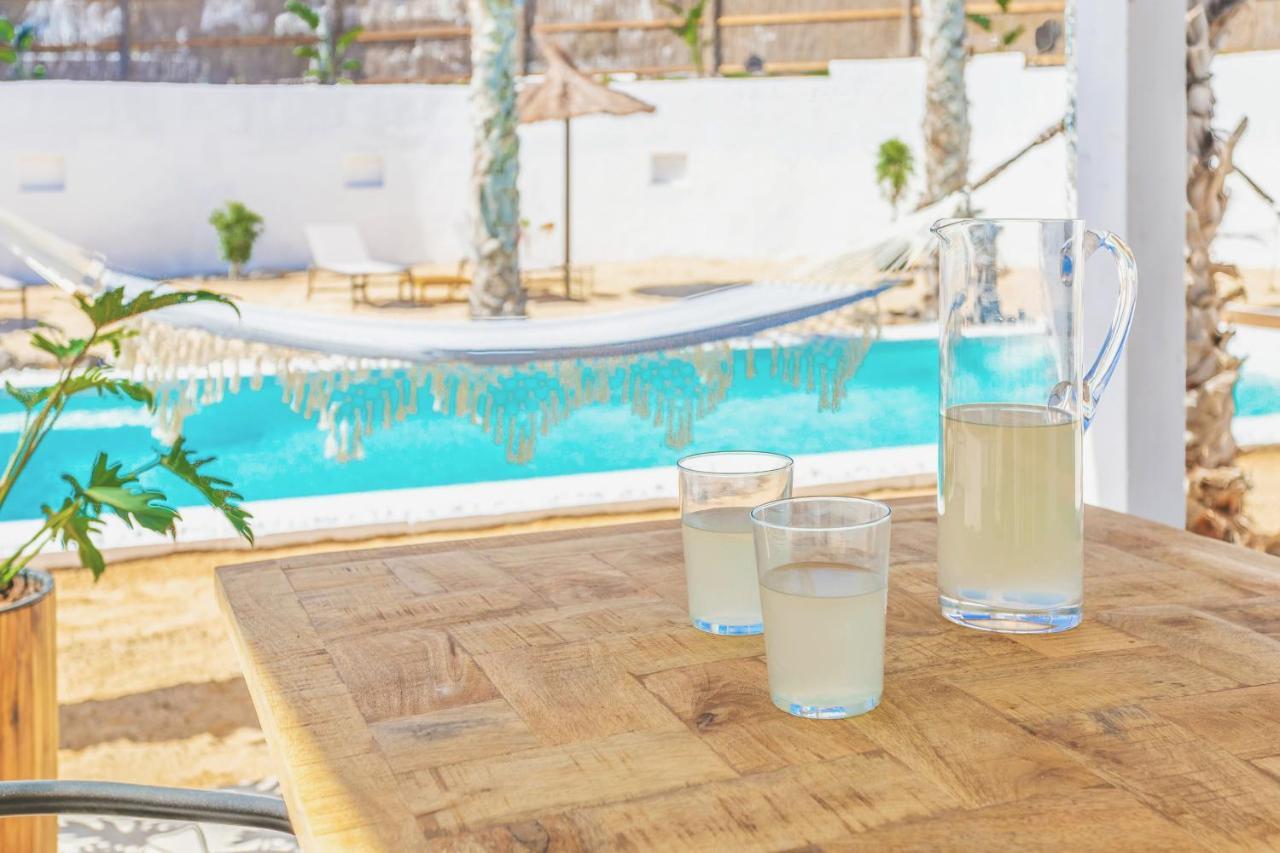Boutique Beach Villa By Lanzarote Retreats - Private Pool - 1 Min Walk To Sea Pool Charco del Palo Buitenkant foto