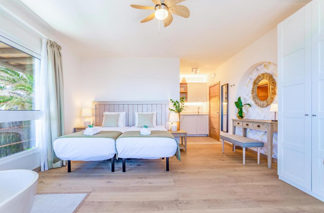 Boutique Beach Villa By Lanzarote Retreats - Private Pool - 1 Min Walk To Sea Pool Charco del Palo Buitenkant foto