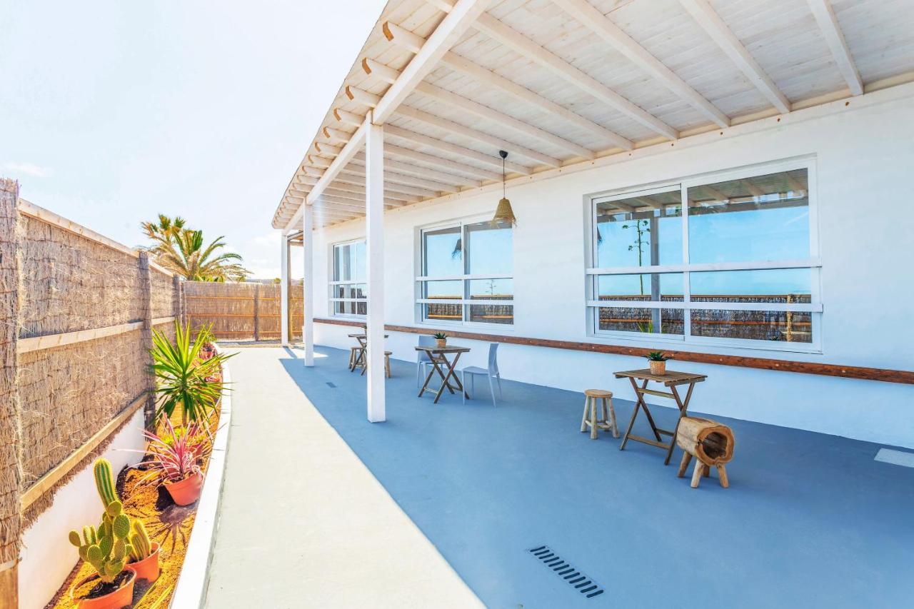 Boutique Beach Villa By Lanzarote Retreats - Private Pool - 1 Min Walk To Sea Pool Charco del Palo Buitenkant foto