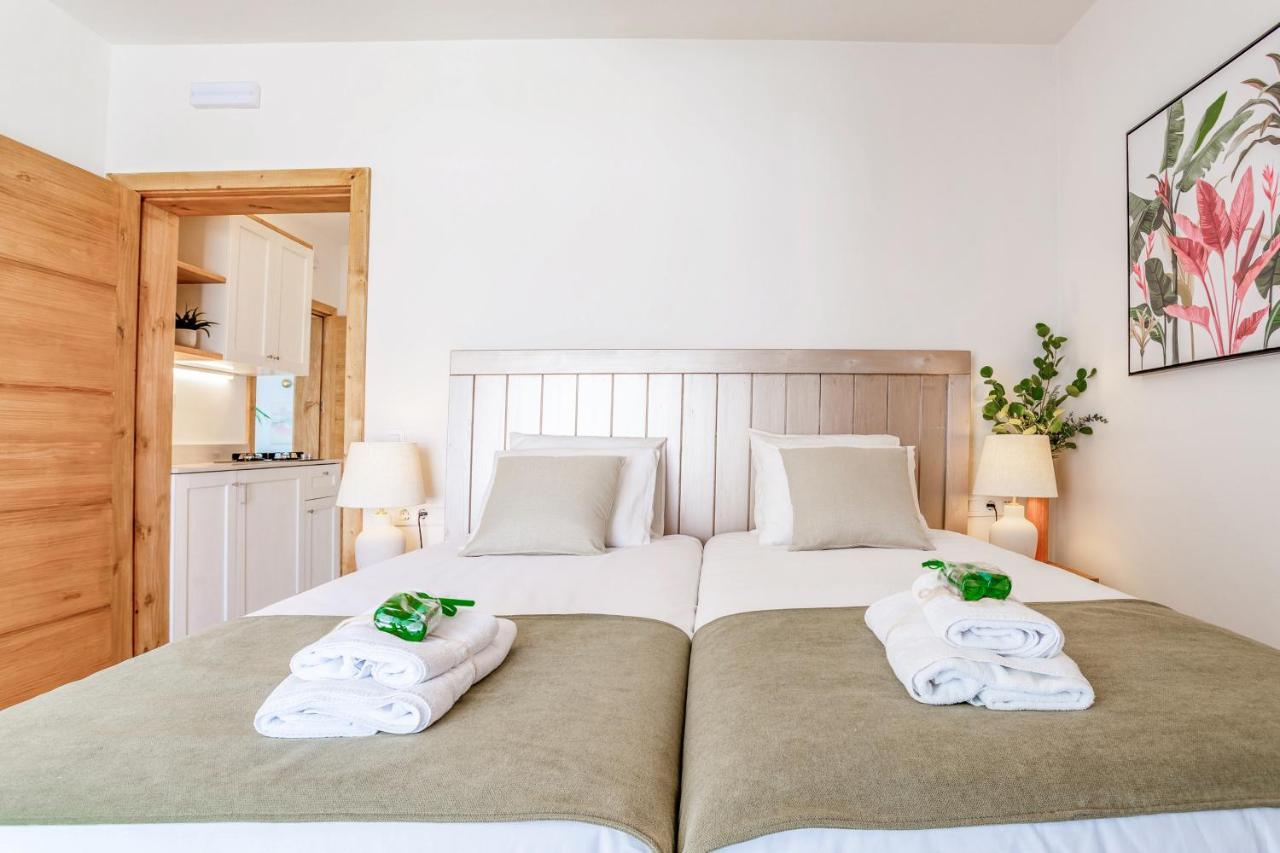 Boutique Beach Villa By Lanzarote Retreats - Private Pool - 1 Min Walk To Sea Pool Charco del Palo Buitenkant foto