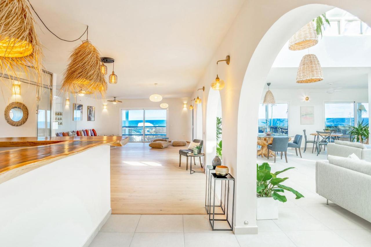 Boutique Beach Villa By Lanzarote Retreats - Private Pool - 1 Min Walk To Sea Pool Charco del Palo Buitenkant foto