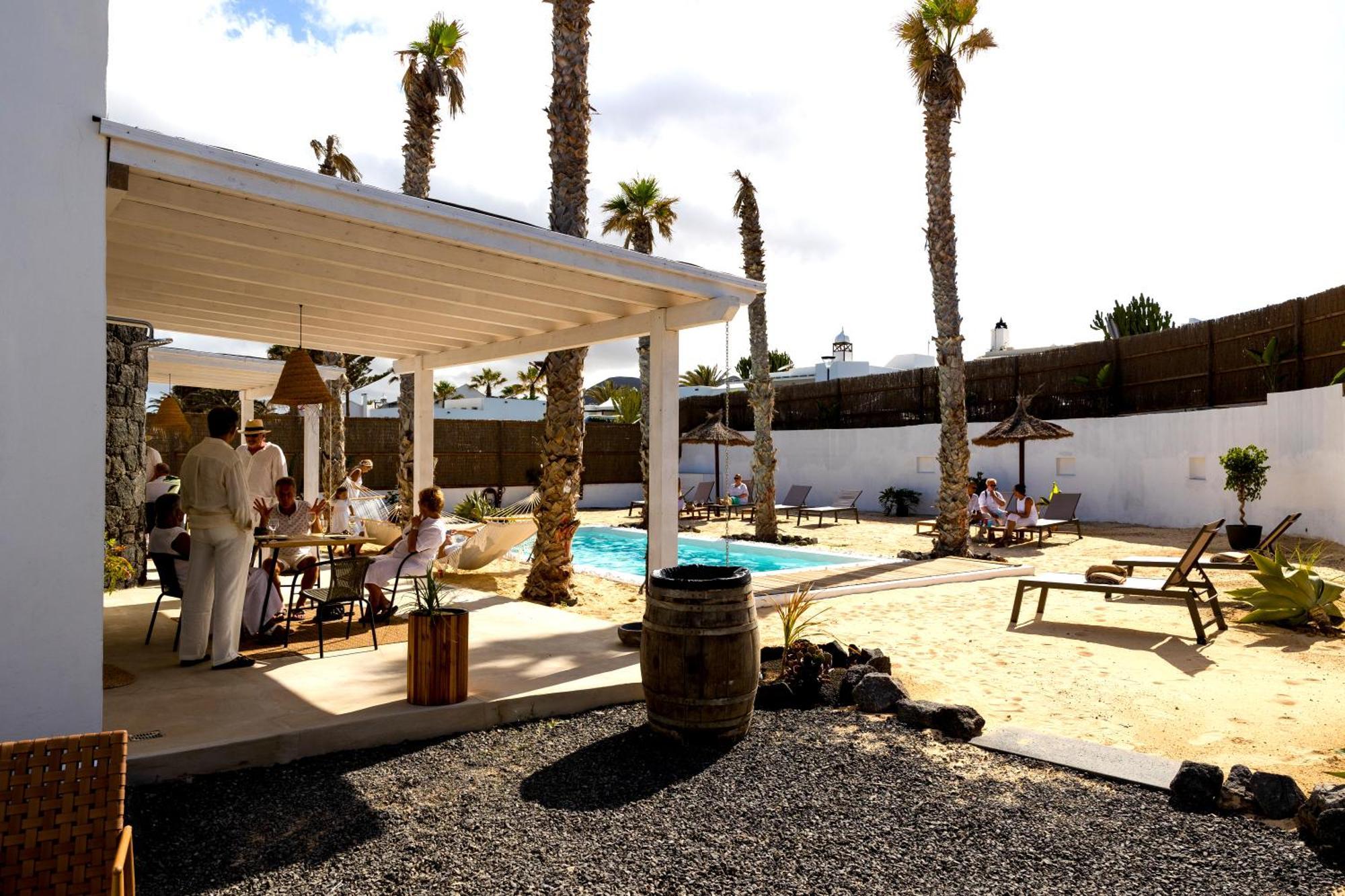 Boutique Beach Villa By Lanzarote Retreats - Private Pool - 1 Min Walk To Sea Pool Charco del Palo Buitenkant foto